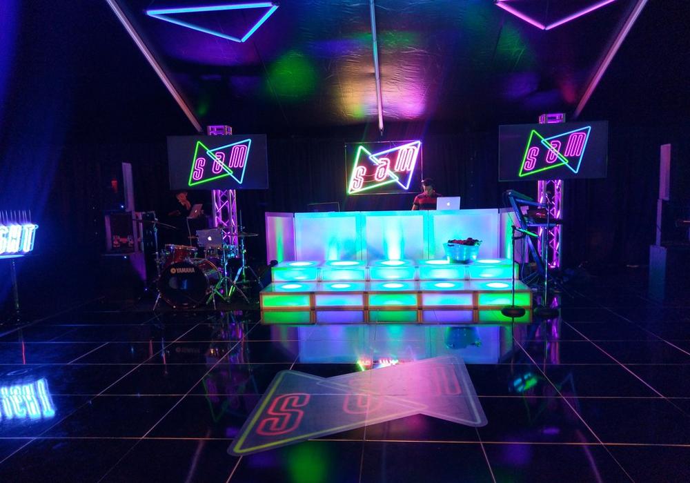 Neon Theme