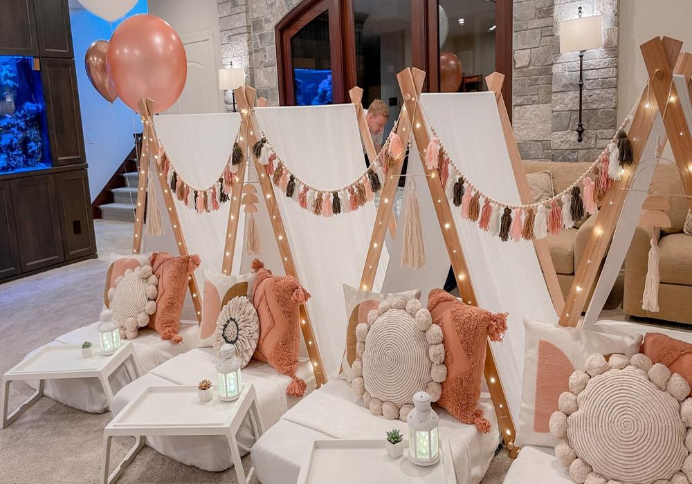 Glamping Theme